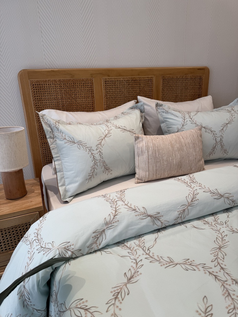 Housse de couette 3 pieces emas brode fleur gris
