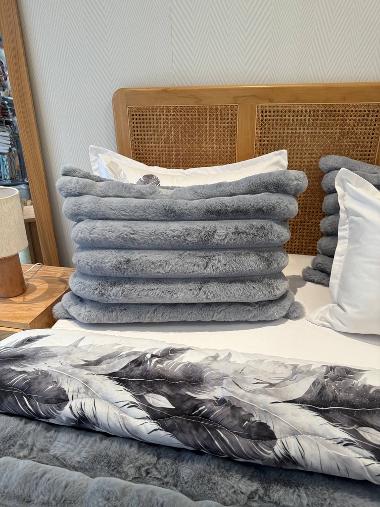 Couverture 6 Pieces Velour Gris