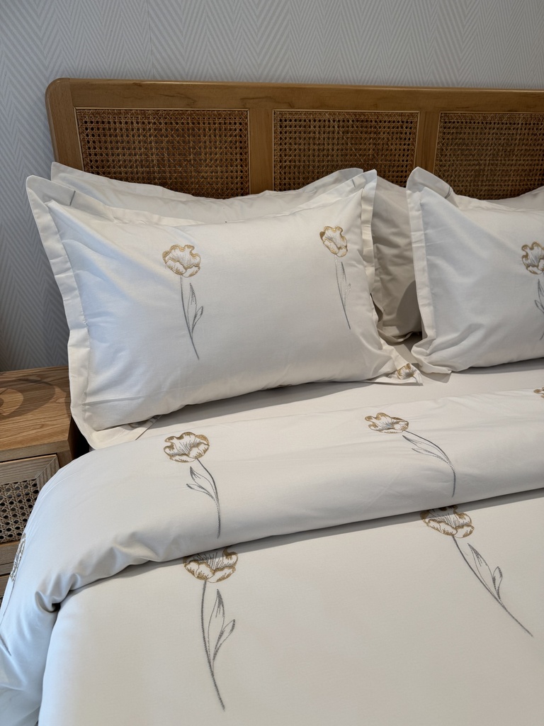 Housse de couette 6 Pieces 100% Coton Fleurs brodé Beige