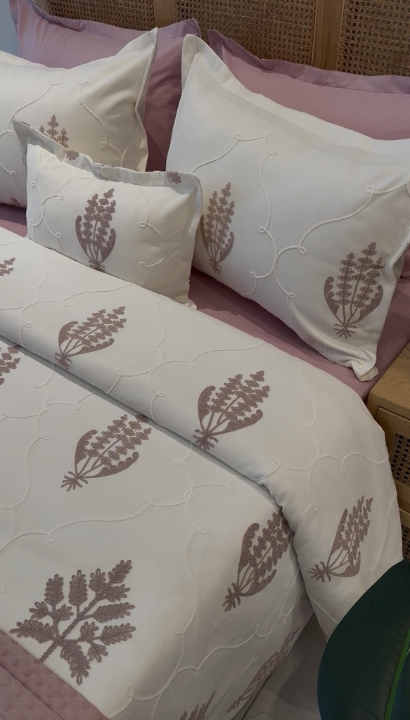 Couvre lit 4 Pieces Sapin Rose