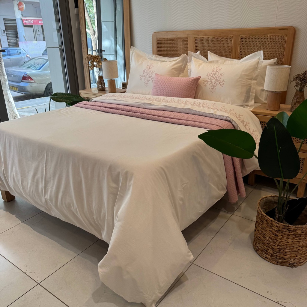 Housse de Couette Brodée 6 Pièces – Broderie Florale Rose Poudré