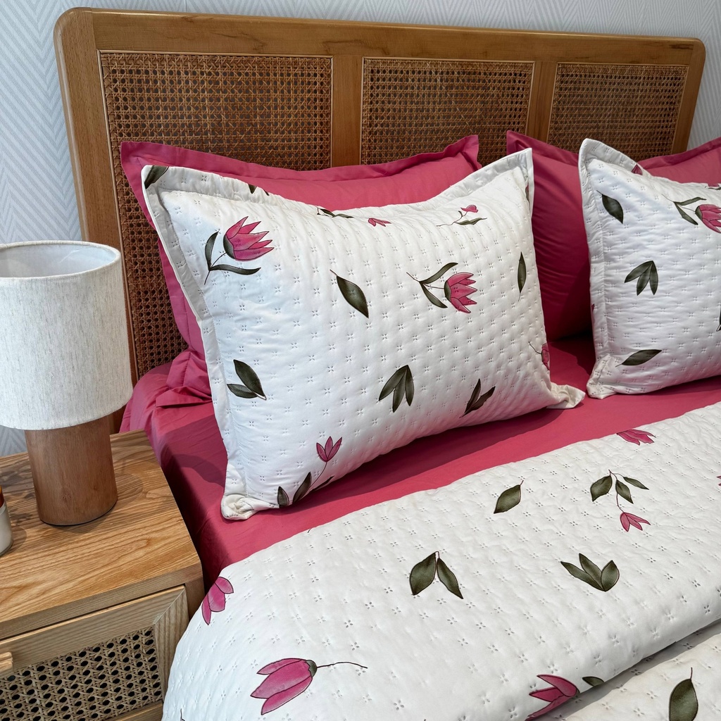 Couvre-lit Matelassé 3 Pièces – Tulipe Rose