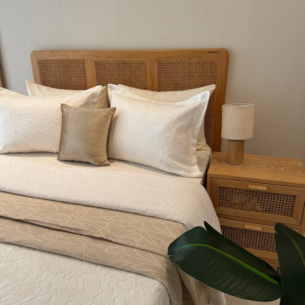 Couvre lit Ceren 4 Pcs Blanc