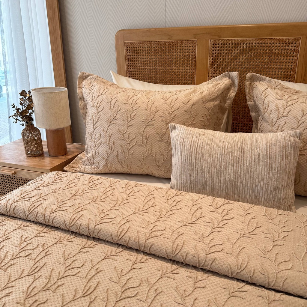 Couvre lit Sarmasik 4 pcs Beige