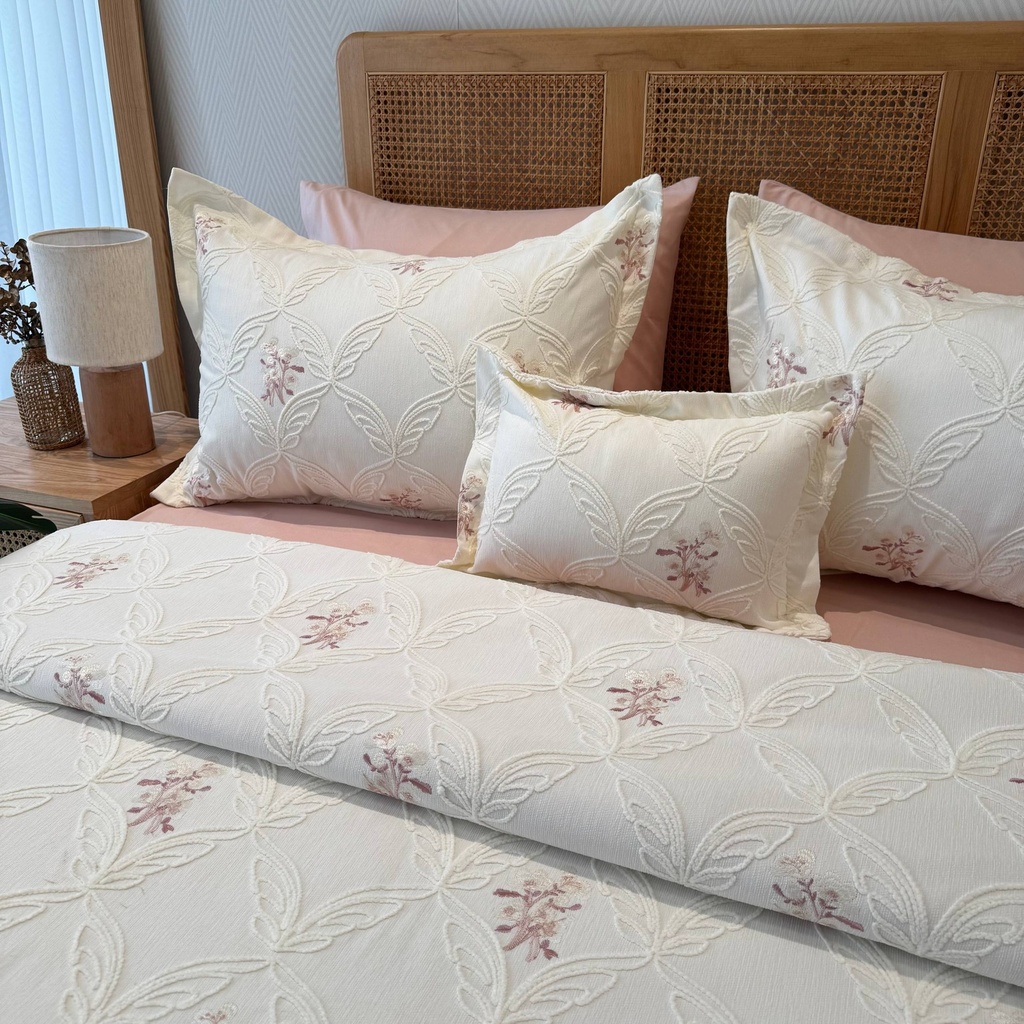 Couvre Lit Teillis Floral 4 Pieces