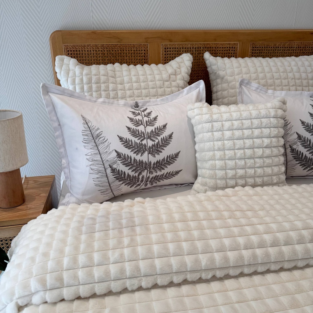 Couverture 8 pieces Blanche
