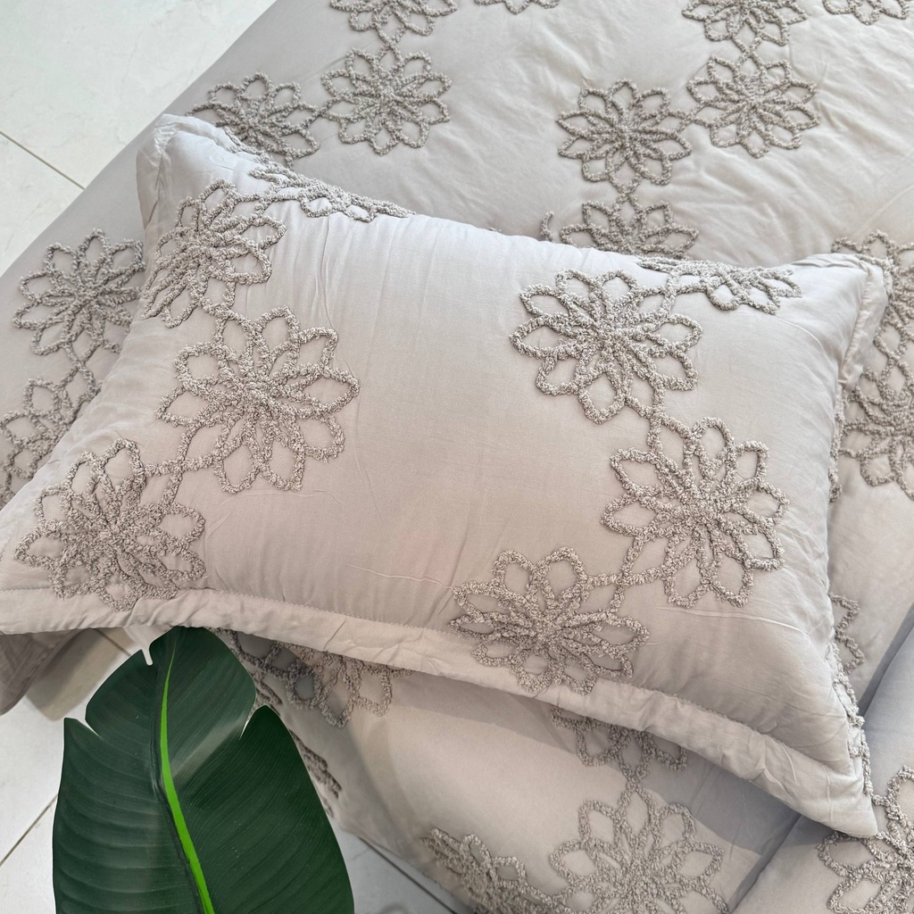 Couvre lit 3 pieces - fleurs