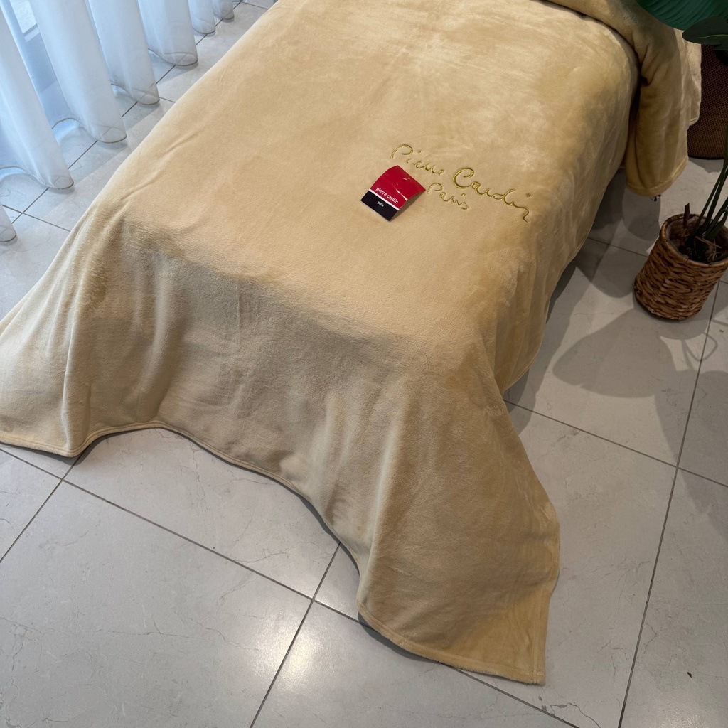 Couverture Piere Cardin 1 place Beige 