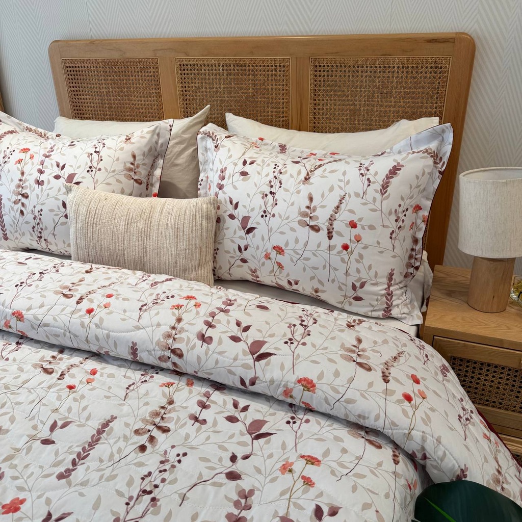 Couvre lit 3 pieces floral new