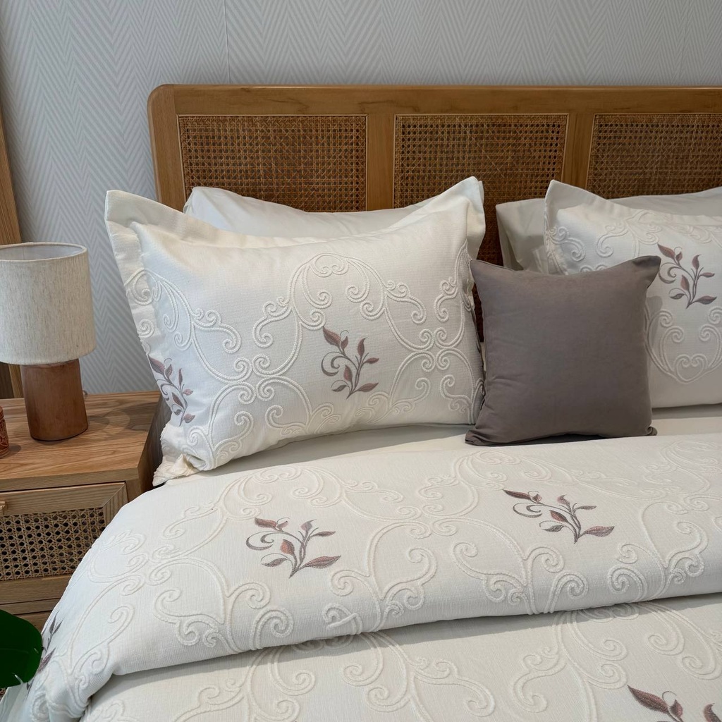 Couvre lit 6 pieces arabesque royale