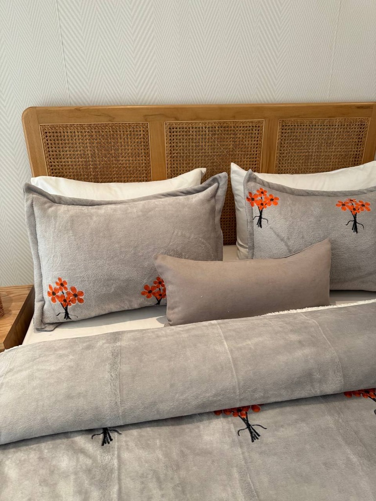 Couverture 3 pieces bouquet blanc (copie)