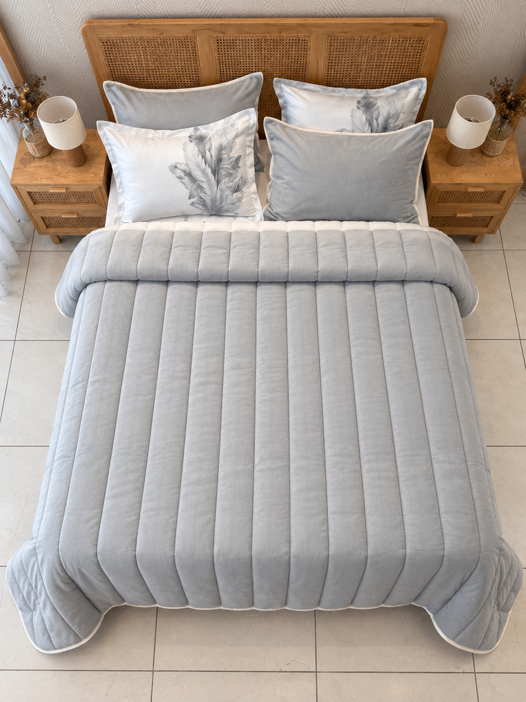 Couverture 5 Pieces double face gris clair 
