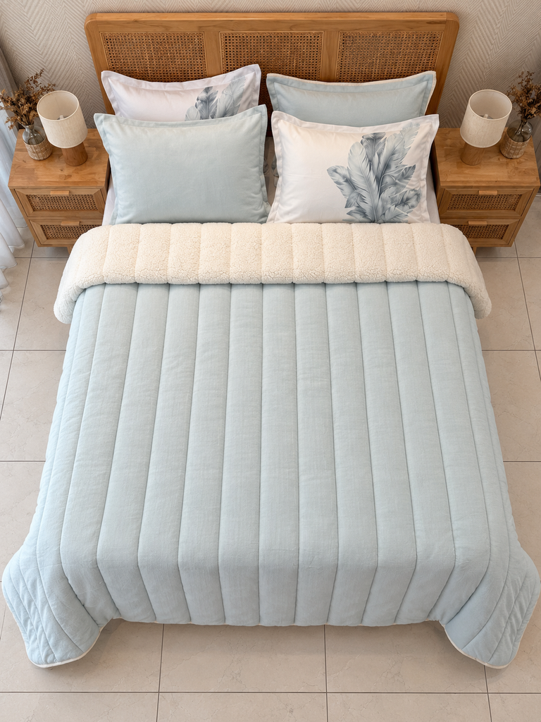 Couverture 5 Pieces double face bleu clair