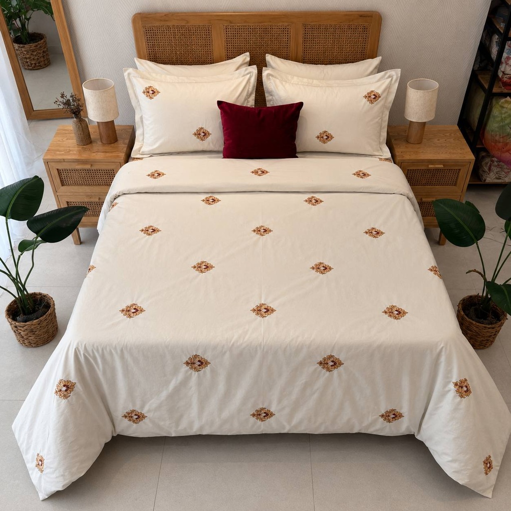 Housse de couette brode medaillons floraux 3 pieces