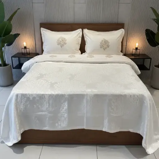 Couvre lit  - marque + modele - type - tissu  